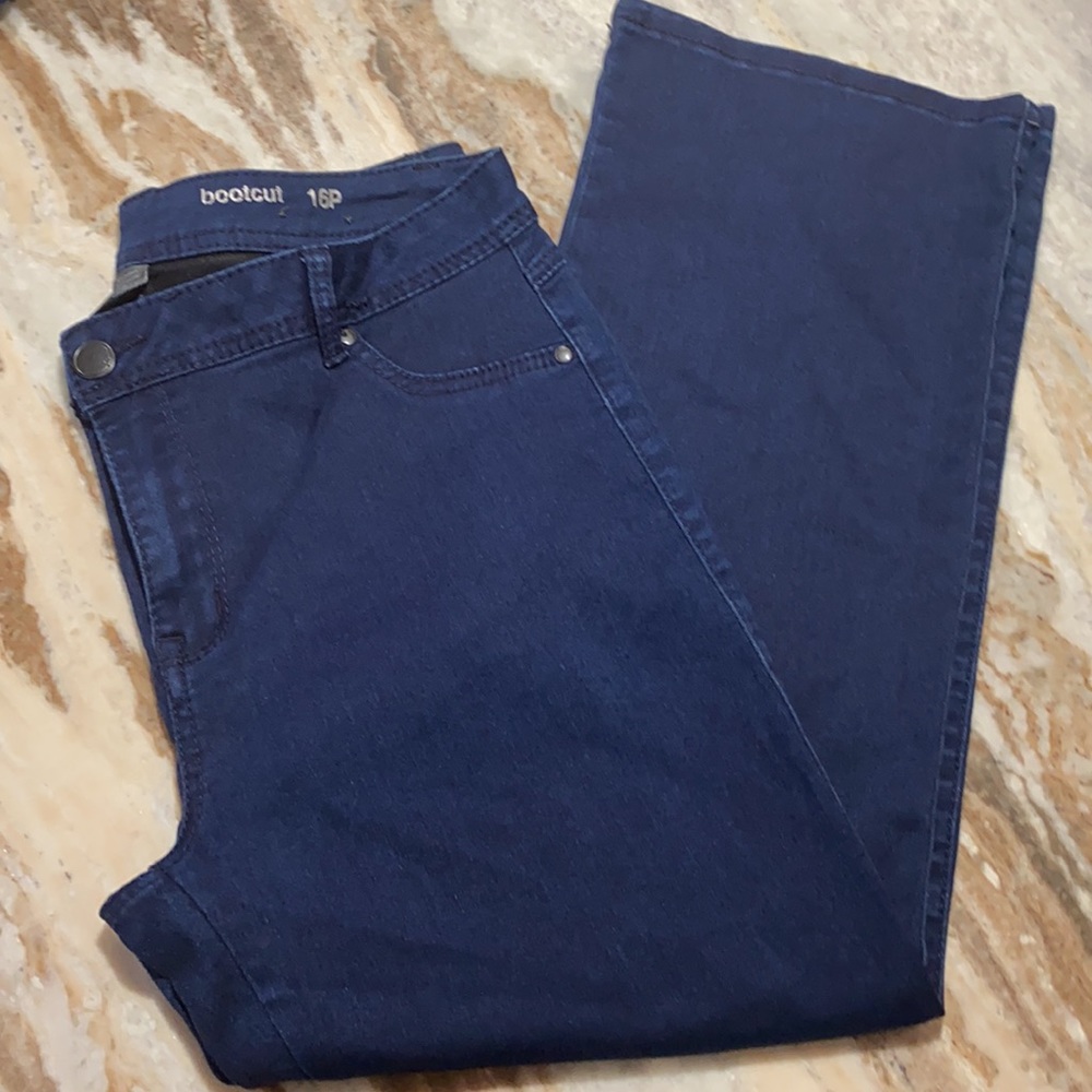 Avenue Deim plus size boot cut jeans 16 petite